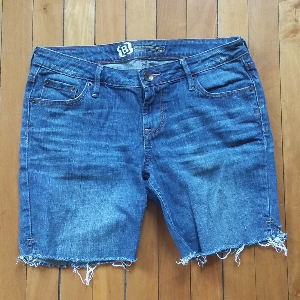 Bullhead Cutoff Shorts!